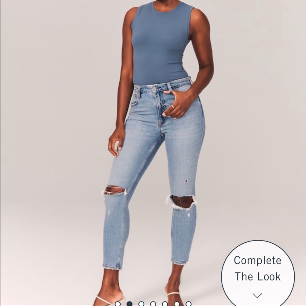A&F Abercrombie & Fitch High Rise Skinny Jean